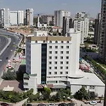 Gazi Park 4* アンカラ