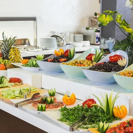 Hotel Gazi Park 4*